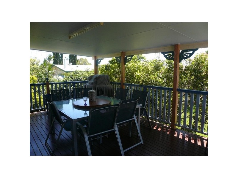 42 Mulgrave Street, Bundaberg West QLD 4670