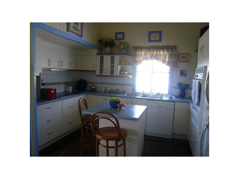 42 Mulgrave Street, Bundaberg West QLD 4670