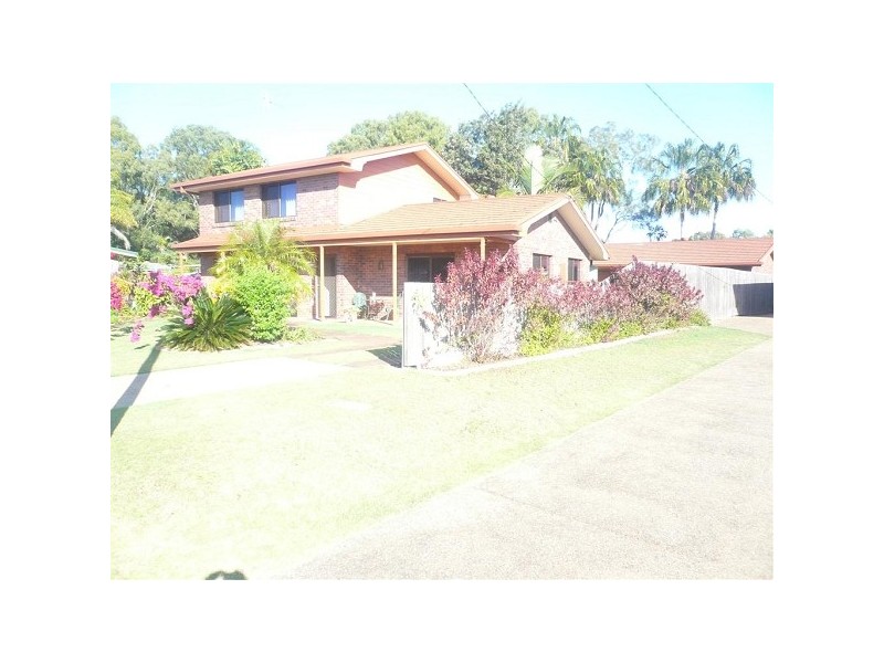 Moore Park Beach QLD 4670