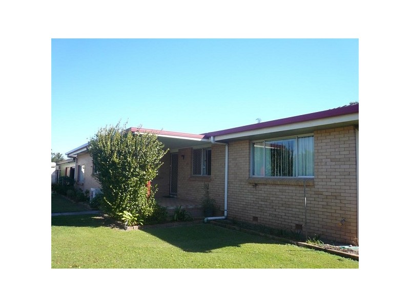 Avenell Heights QLD 4670