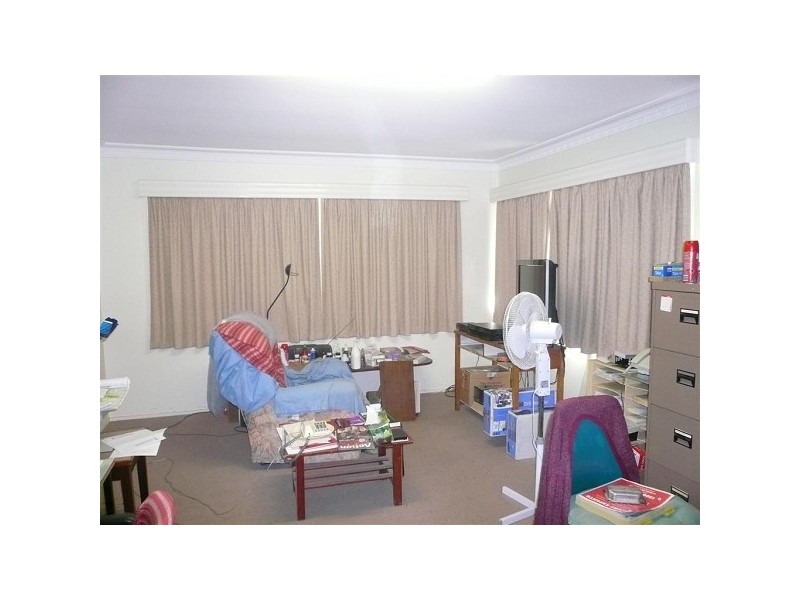 Avenell Heights QLD 4670