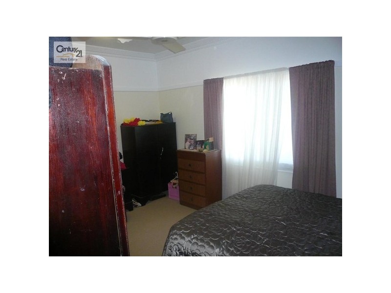 32 Bates Street, Svensson Heights QLD 4670