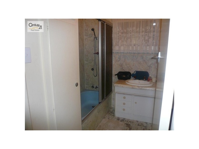 Avenell Heights QLD 4670