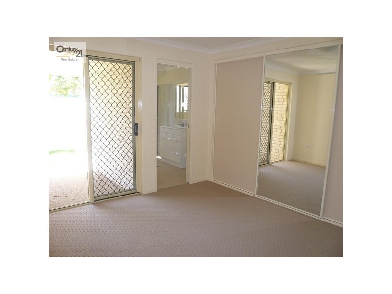 Avenell Heights QLD 4670