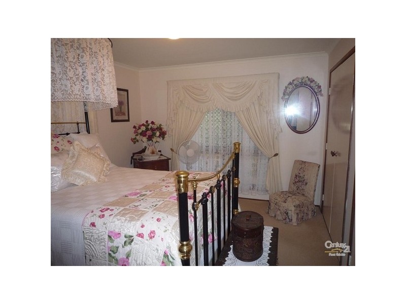 68 Pharlap Parade, Branyan QLD 4670