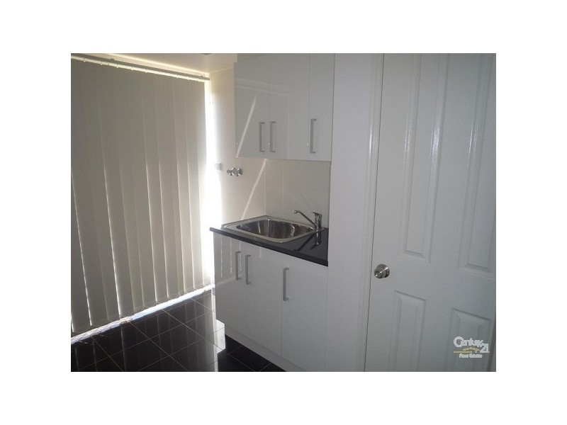 1 Lomandra Drive, Ashfield QLD 4670