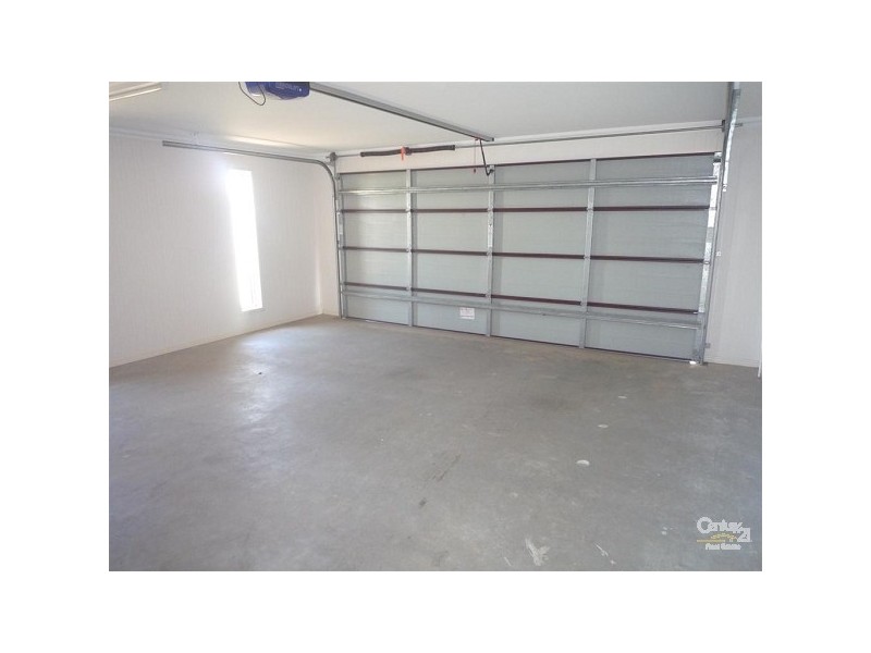 1 Lomandra Drive, Ashfield QLD 4670