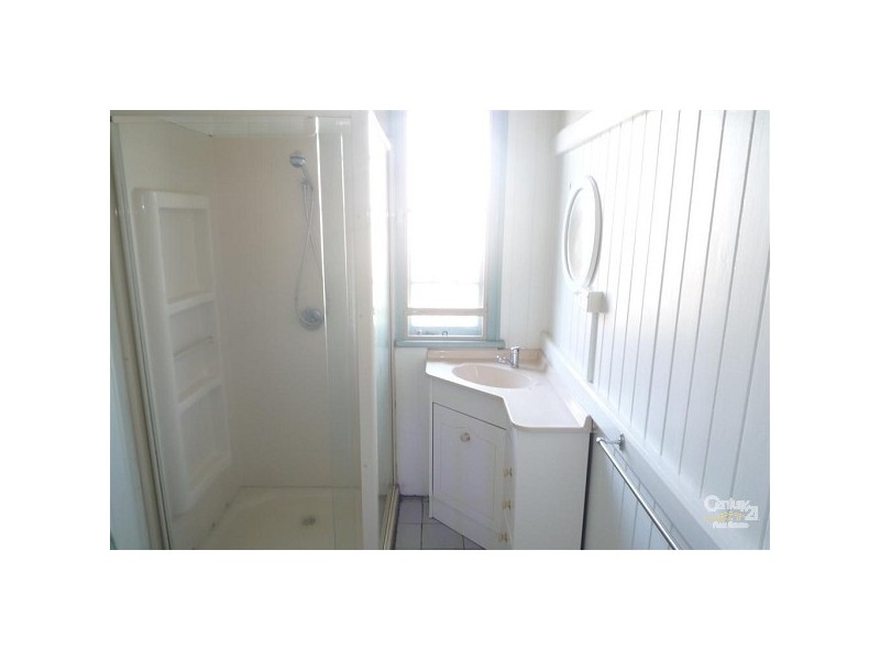 26 Sydney Street, Kepnock QLD 4670