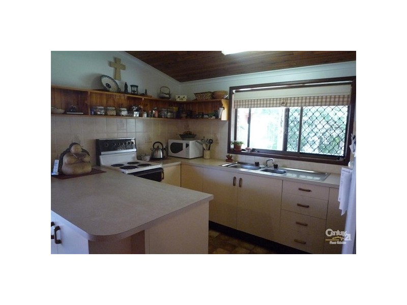 39 Newitt Drive, Bundaberg South QLD 4670