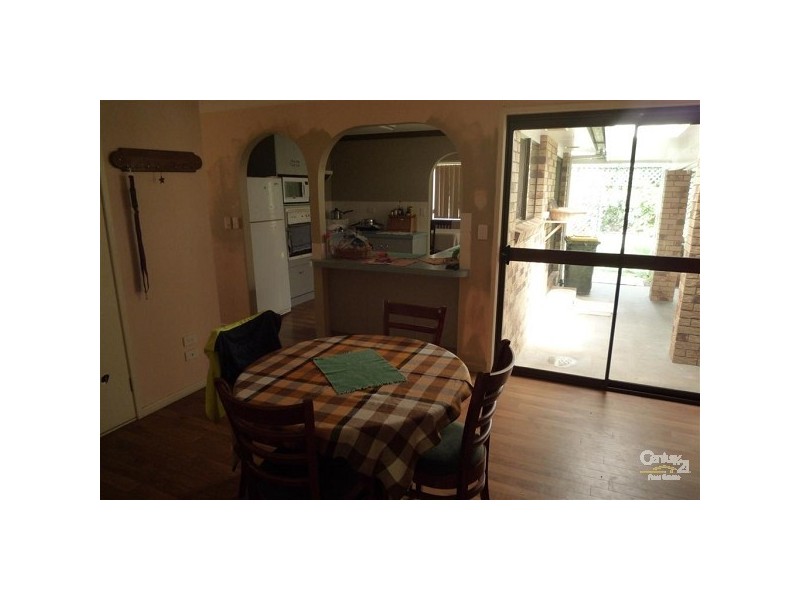 9 Park Royal Drive, Branyan QLD 4670