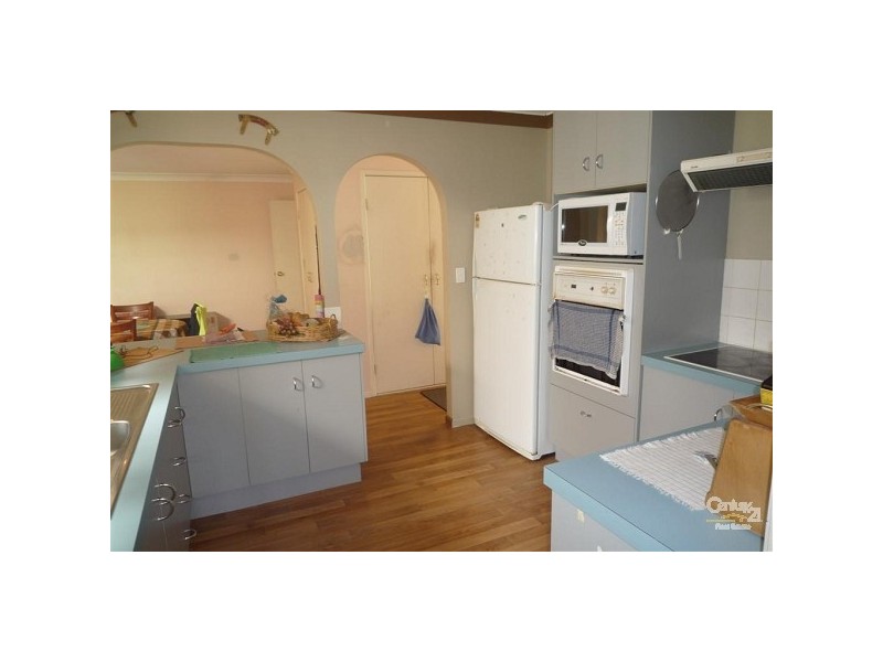 9 Park Royal Drive, Branyan QLD 4670