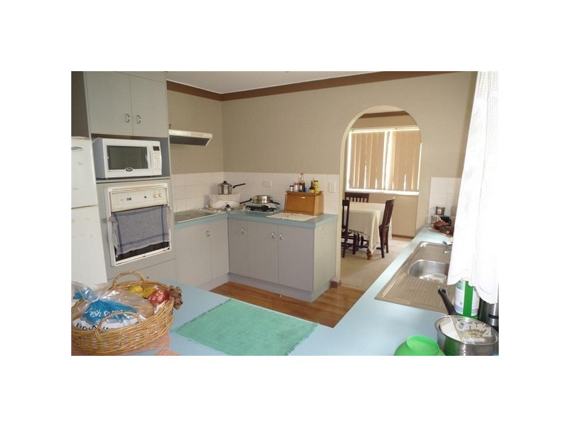 9 Park Royal Drive, Branyan QLD 4670