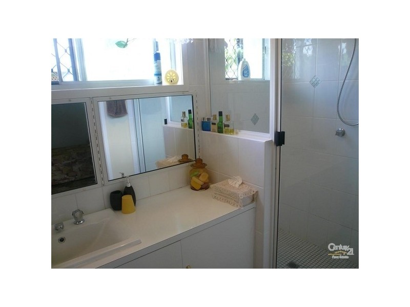 4 McDougall Street, Kepnock QLD 4670