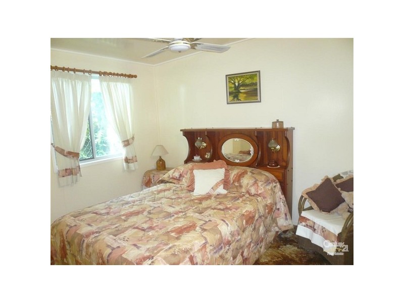 4 McDougall Street, Kepnock QLD 4670