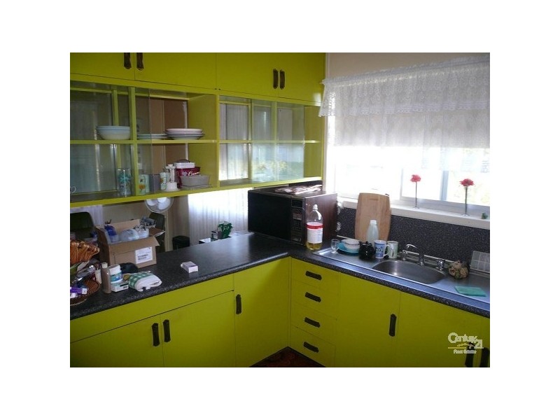 62 Avenell Street, Avenell Heights QLD 4670