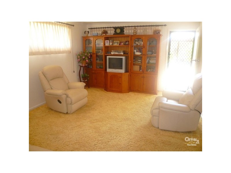 Avenell Heights QLD 4670