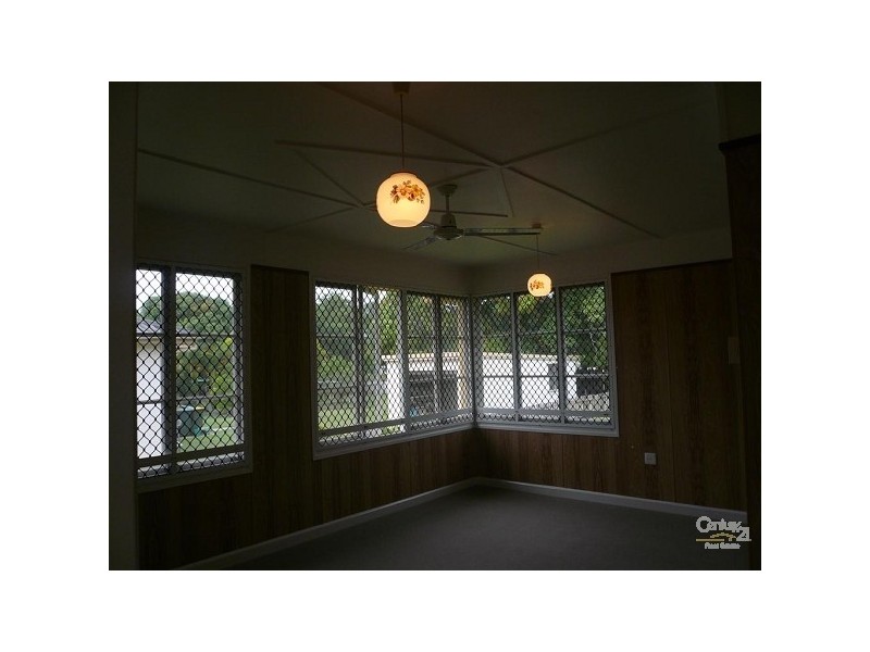 Svensson Heights QLD 4670