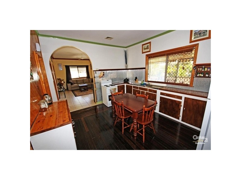 Avenell Heights QLD 4670