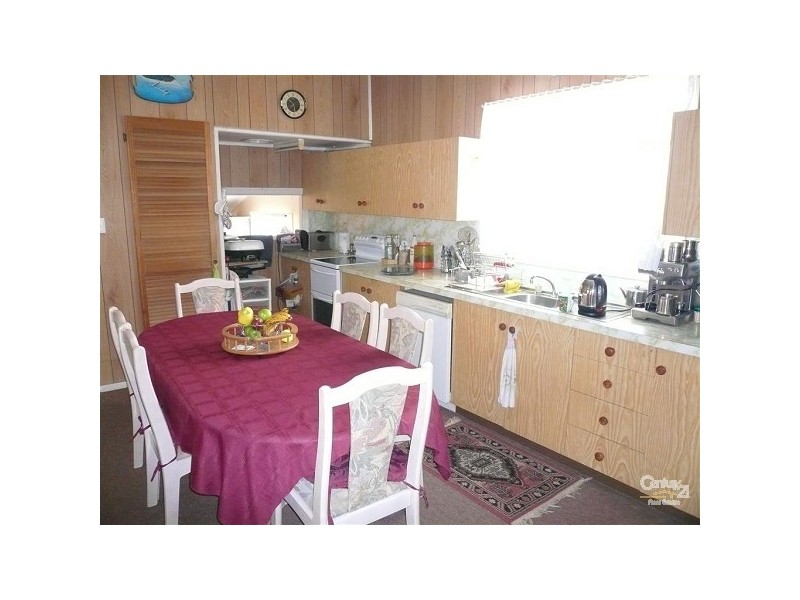 127 Elliot Heads Road, Kepnock QLD 4670