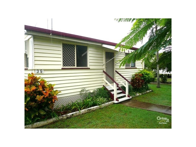 39 Steuart Street, Bundaberg North QLD 4670