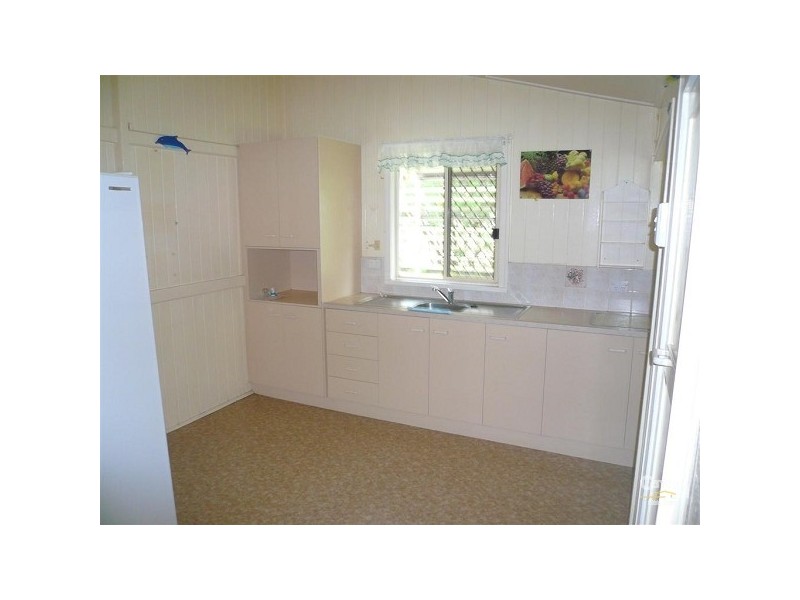 39 Steuart Street, Bundaberg North QLD 4670