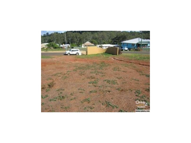 8 Bodalla Street, Apple Tree Creek QLD 4660