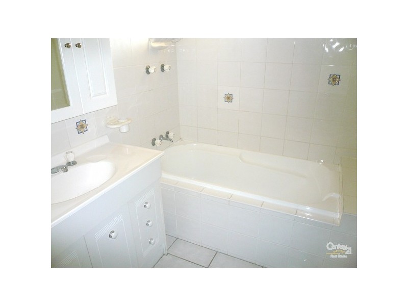 Innes Park QLD 4670