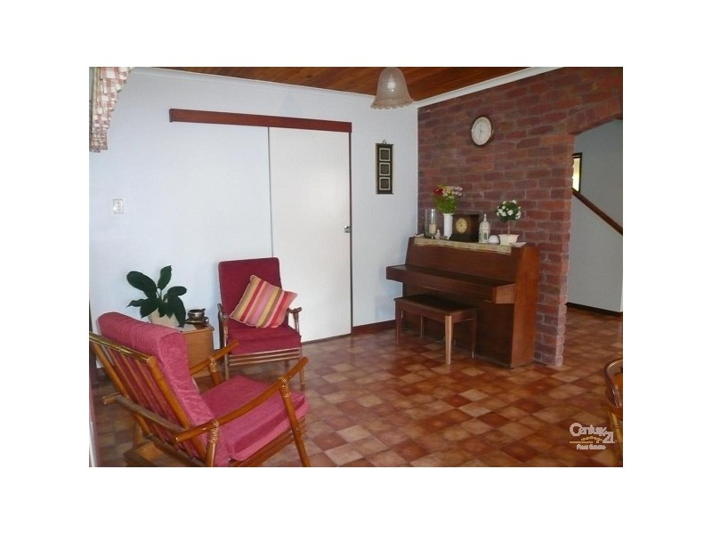 39 Newitt Drive, Bundaberg South QLD 4670