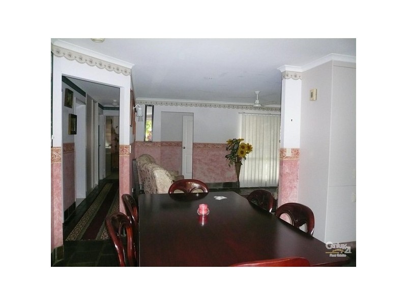 Avenell Heights QLD 4670