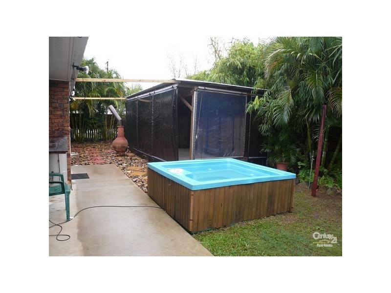 Avenell Heights QLD 4670