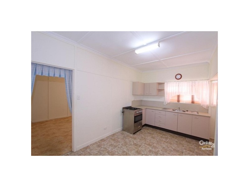 348 Bourbong Street, Millbank QLD 4670