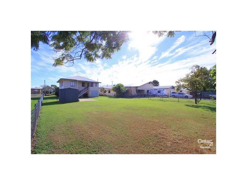 348 Bourbong Street, Millbank QLD 4670