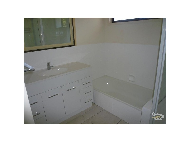 Kepnock QLD 4670