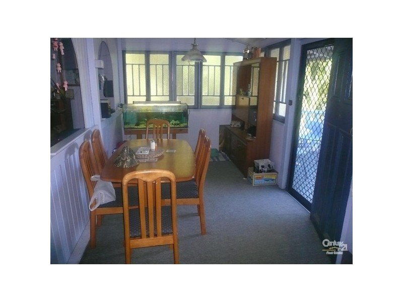 16 Walker Street, Walkervale QLD 4670