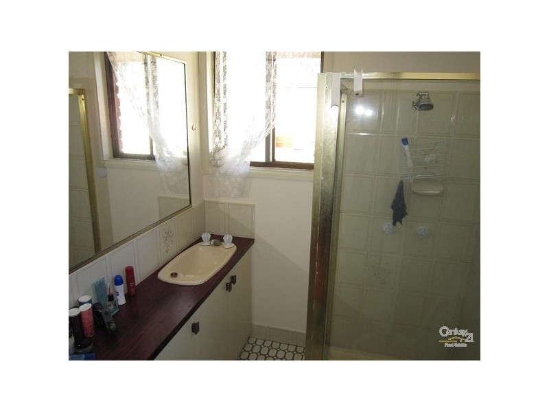 24 Loeskow Street, Bundaberg North QLD 4670