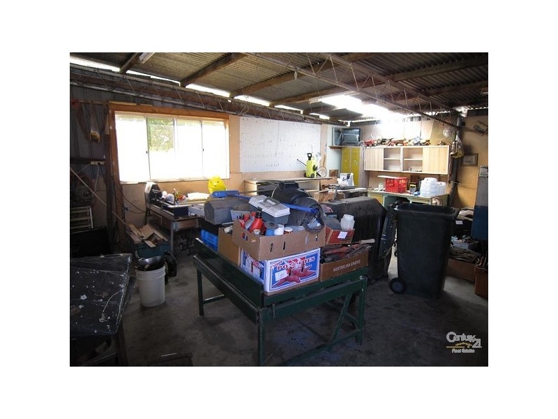 24 Loeskow Street, Bundaberg North QLD 4670