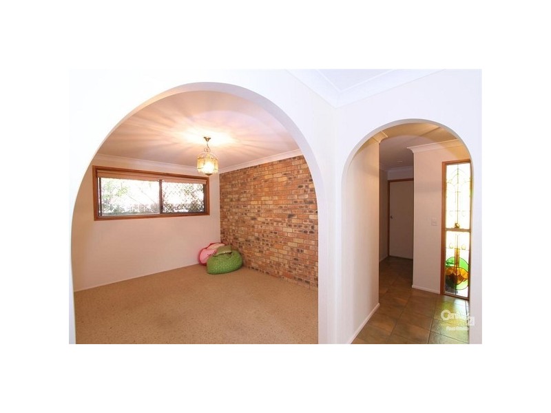 Avenell Heights QLD 4670