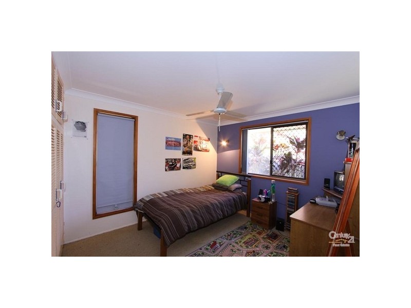 Avenell Heights QLD 4670