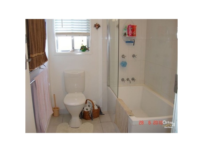 Avenell Heights QLD 4670