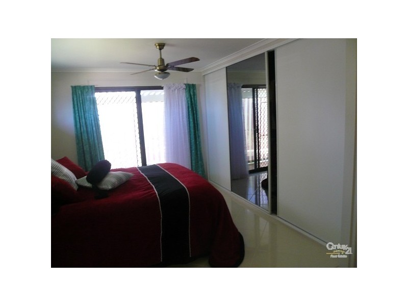 Avenell Heights QLD 4670