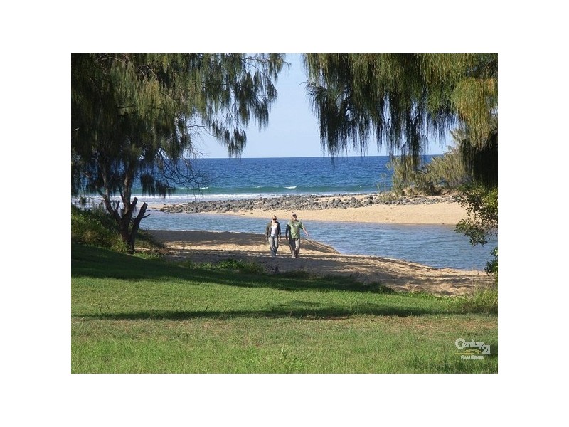 48 Bisdee Street, Coral Cove QLD 4670