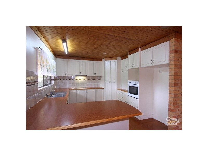 Avenell Heights QLD 4670