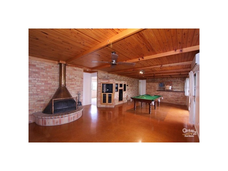 Avenell Heights QLD 4670