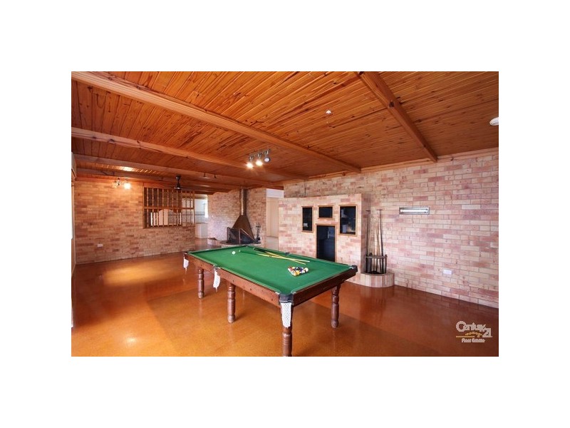 Avenell Heights QLD 4670