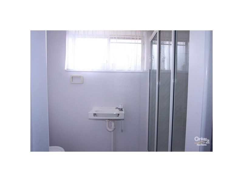 Avenell Heights QLD 4670