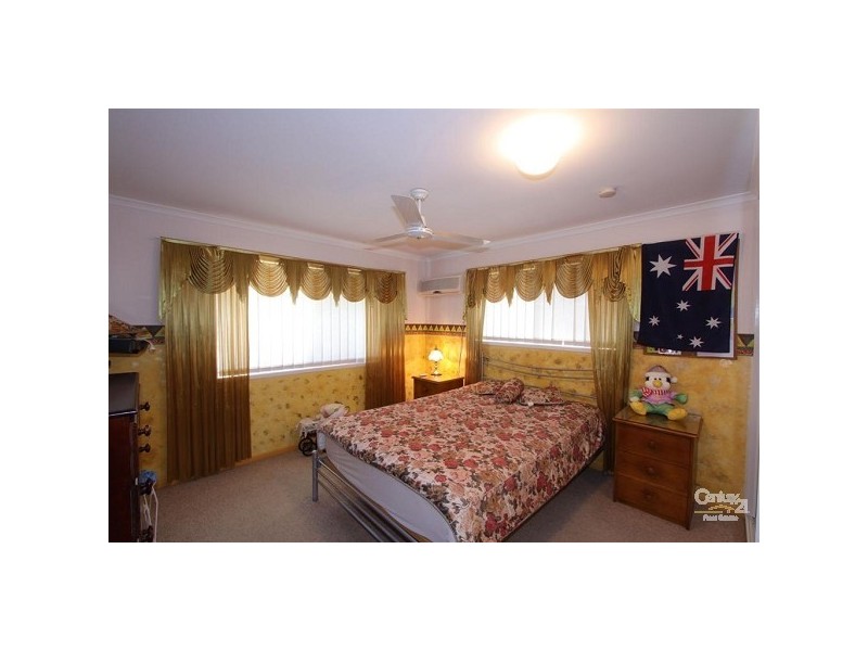 Avenell Heights QLD 4670
