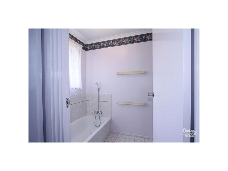 Avenell Heights QLD 4670