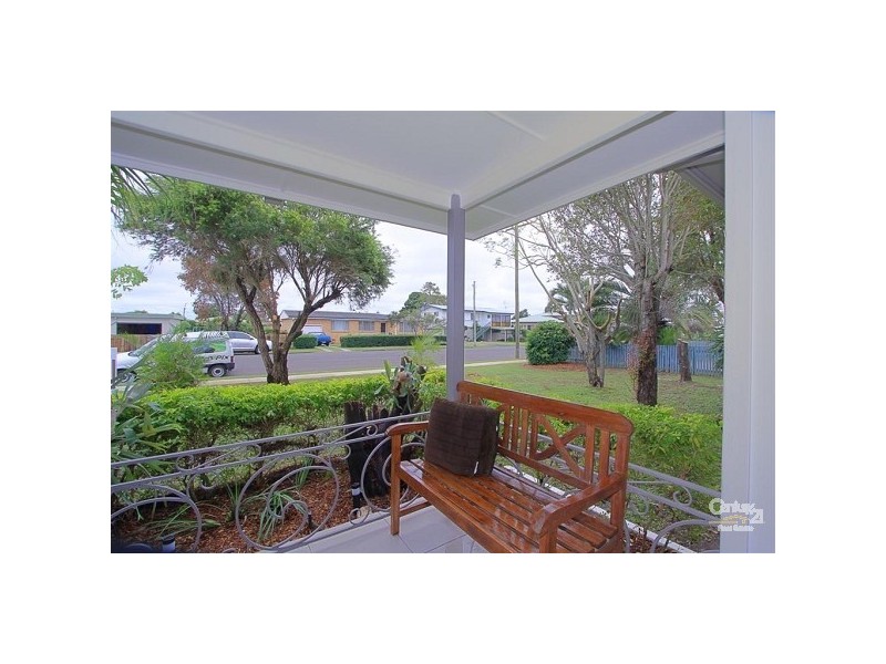 Avenell Heights QLD 4670