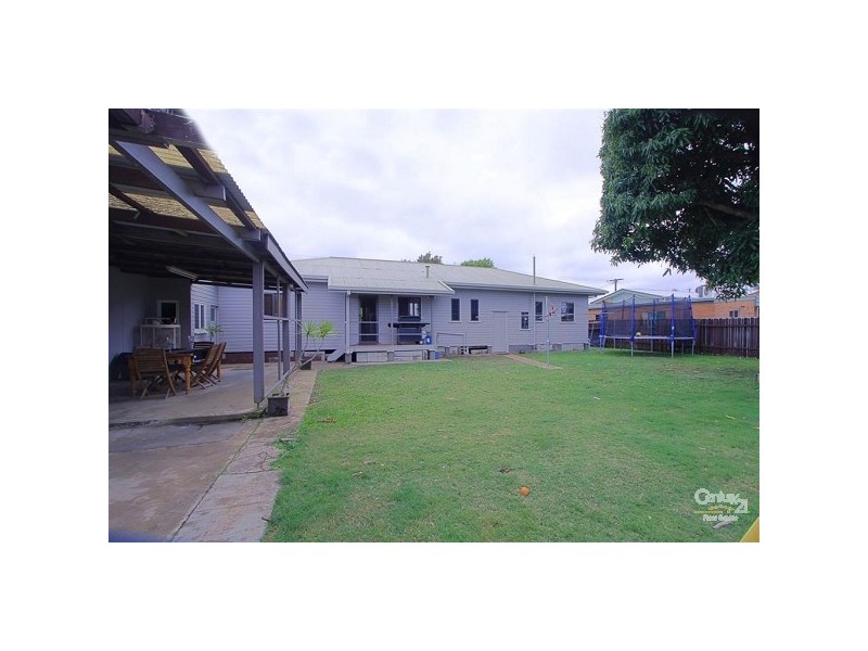 Avenell Heights QLD 4670