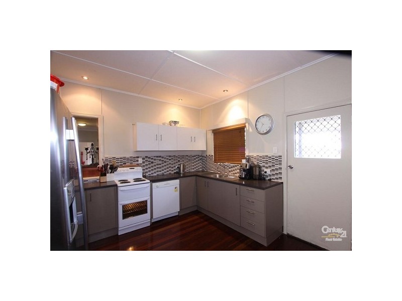 Avenell Heights QLD 4670